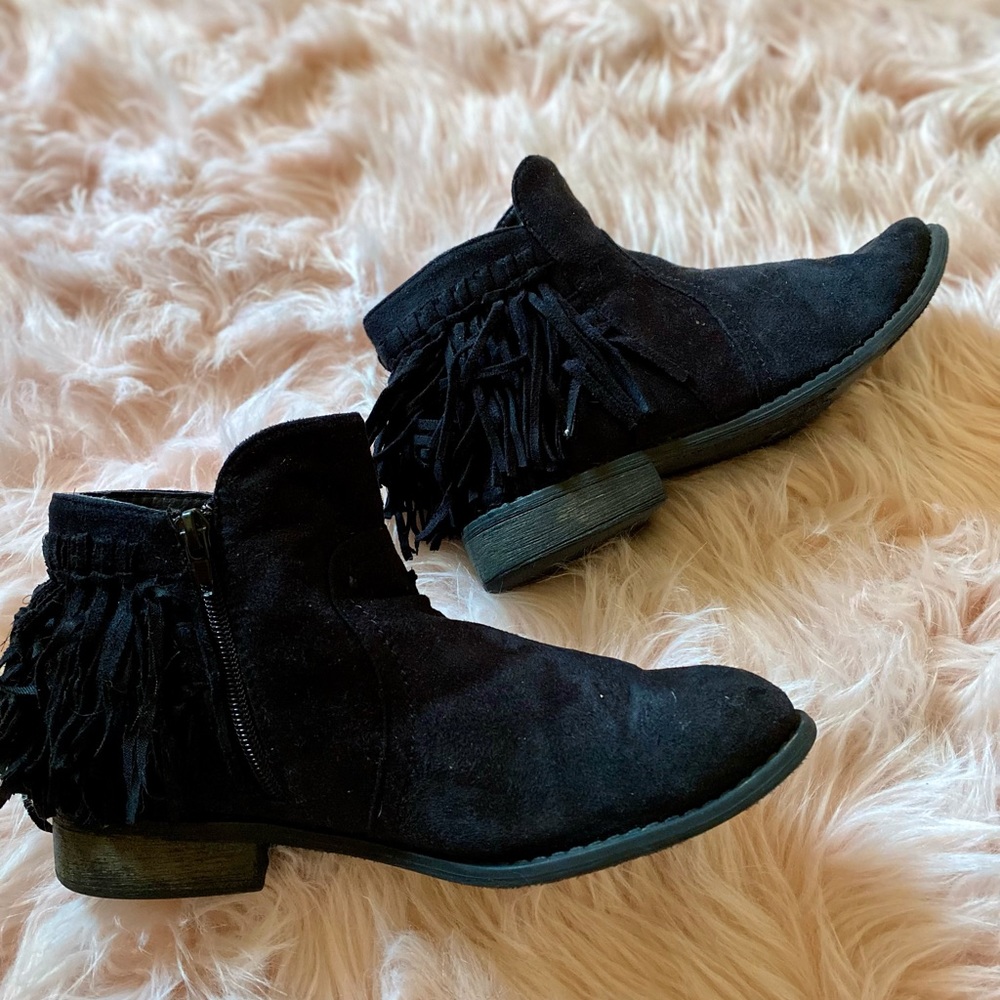 Black Fringe Fall Ankle Boots